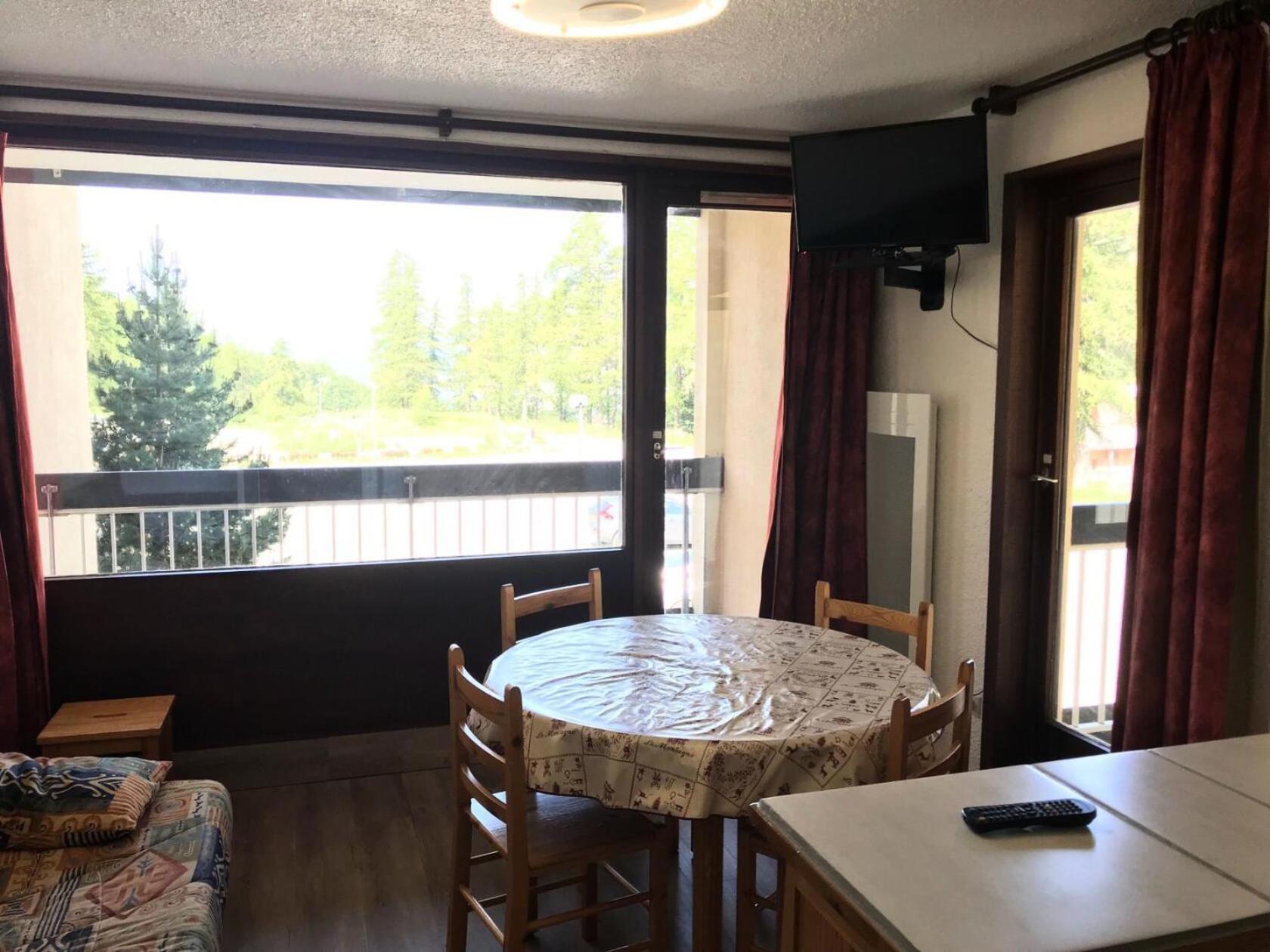 Residence Chalmettes - Studio 4 Pers. - Skis Aux Pieds Mae-8764 Montgenèvre Dış mekan fotoğraf